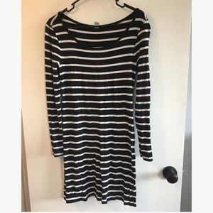Old navy long sleeve striped dress